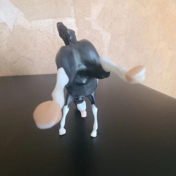 Breyer 2004 750104 Tornado Blue Roan Pinto Bucking America's Wild Mustangs Horse - Picture 6 of 12